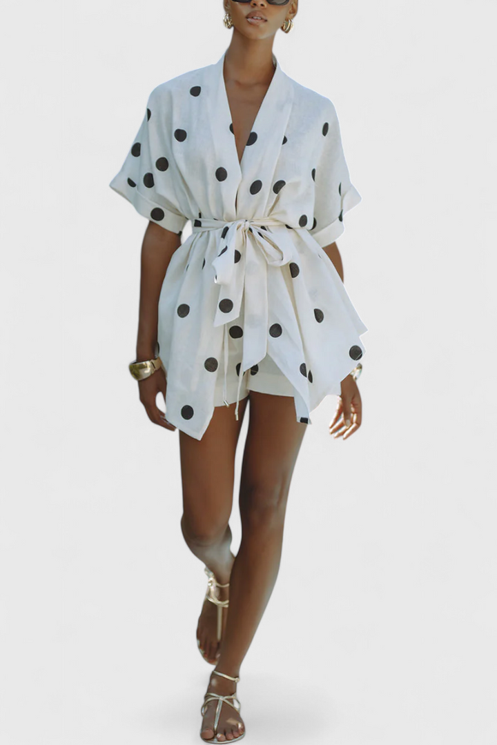 Avila Conjunto de Kimono con Nudo y Shorts con Lunares